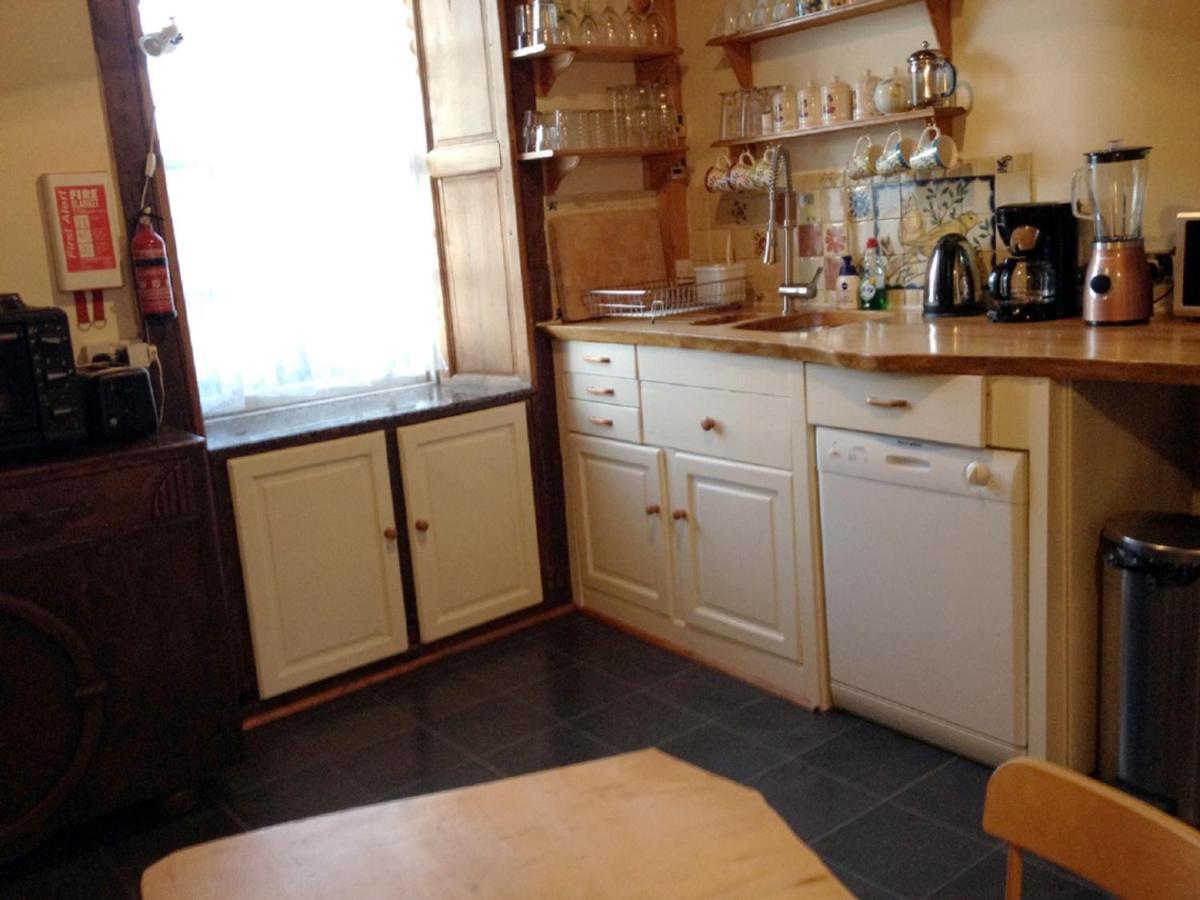 F1- Very Nice City Centre Apartment Edinburgh Ngoại thất bức ảnh